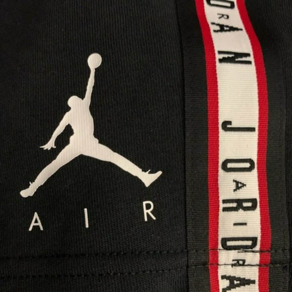 Jordan (Lot of 4) Tops & Shorts Bundle. Brand New. Mens Size: Medium - Picture 8 of 12